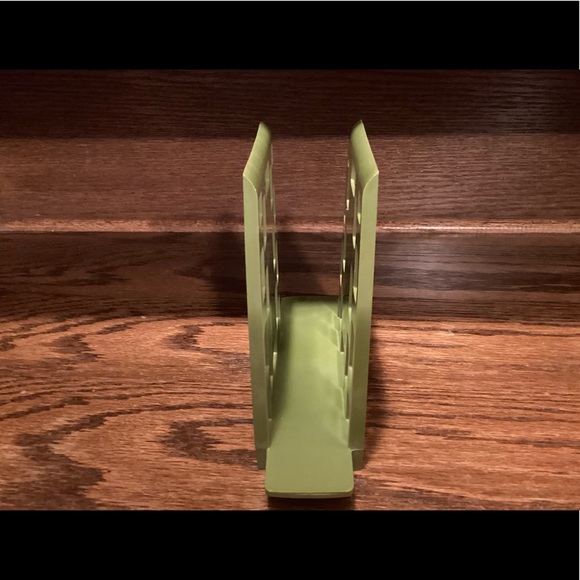 Vintage Avocado Green Napkin Holder - Picture 3 of 7